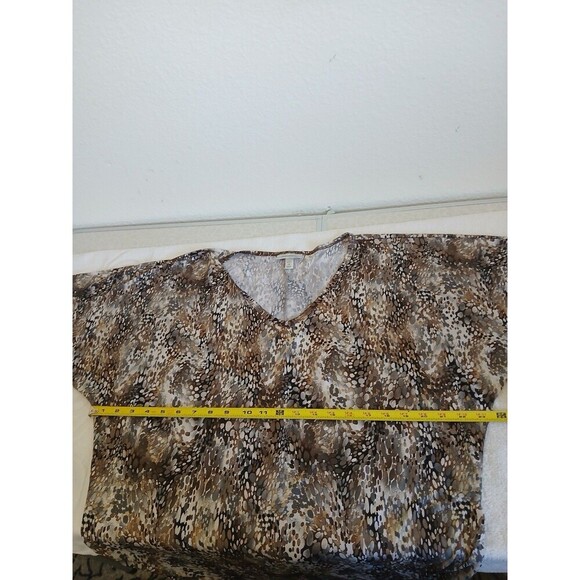 Dressbarn Women’s Blouse Tunic  Animal Print Abstract Dolman Sleeve  V-Neck 1X - Picture 10 of 15